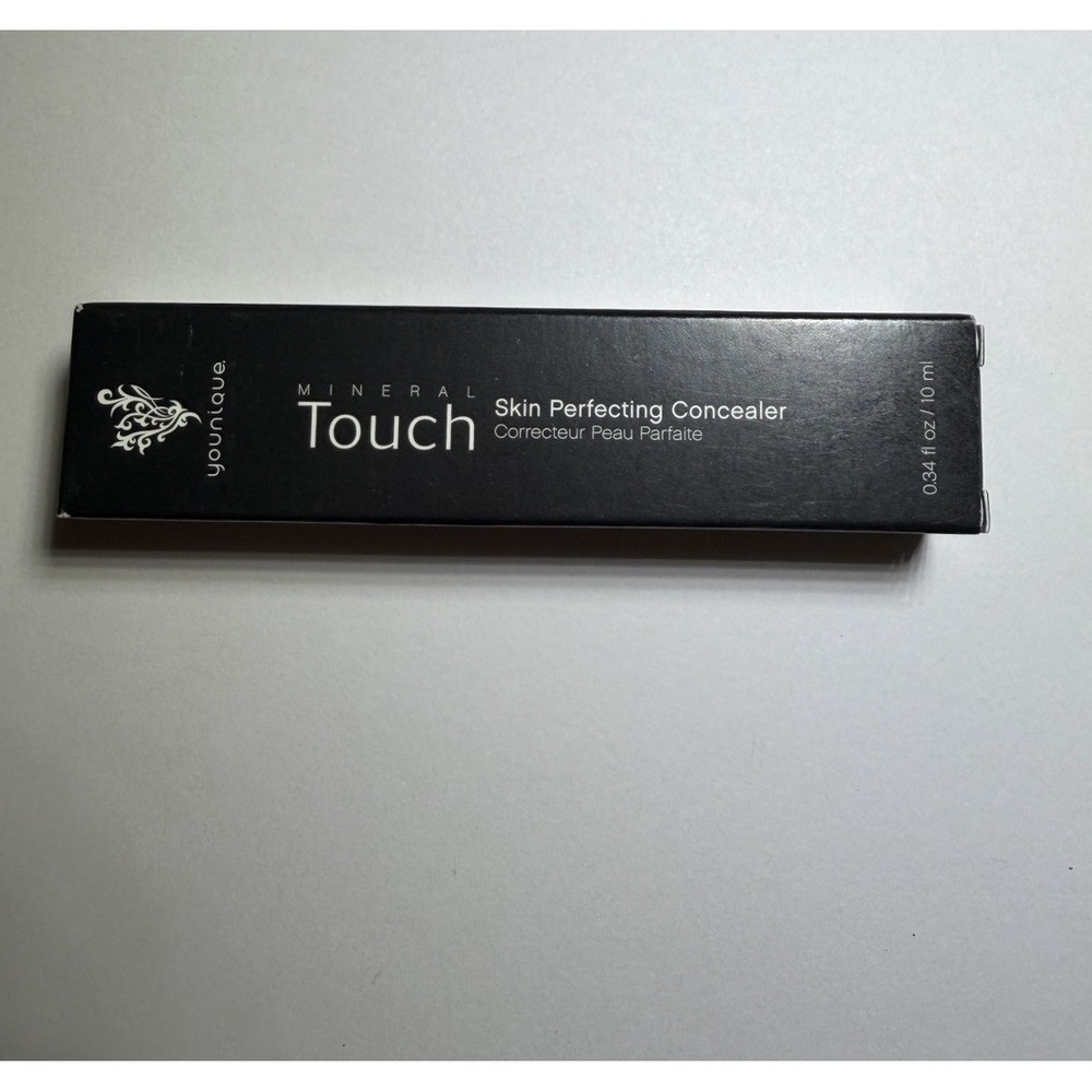 NEW In Box YOUNIQUE Mineral Touch Skin Perfecting Concealer - CHENILLE